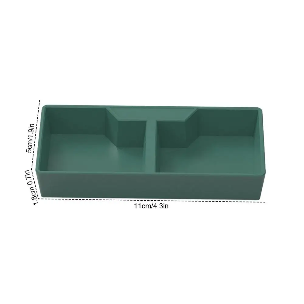 Reptile Feeder Water Food Feeding Plastic Bowl - Image 8