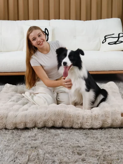 Calming Ultra-soft Plush Pet Bed