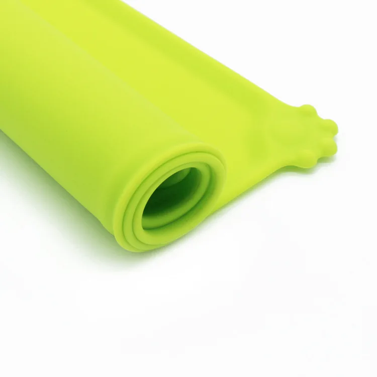 Pet Bowl Food Mat - Image 8