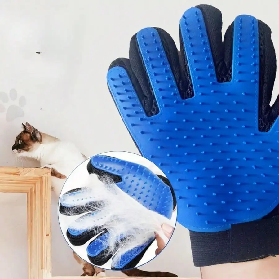 Pet Grooming Gloves for Cats and Dogs - Image 4